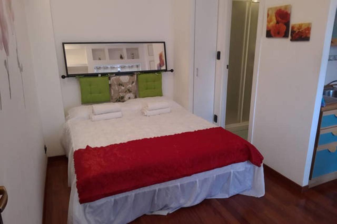 Appartement Stpeter'S Mirkolgapartm à Rome Extérieur photo